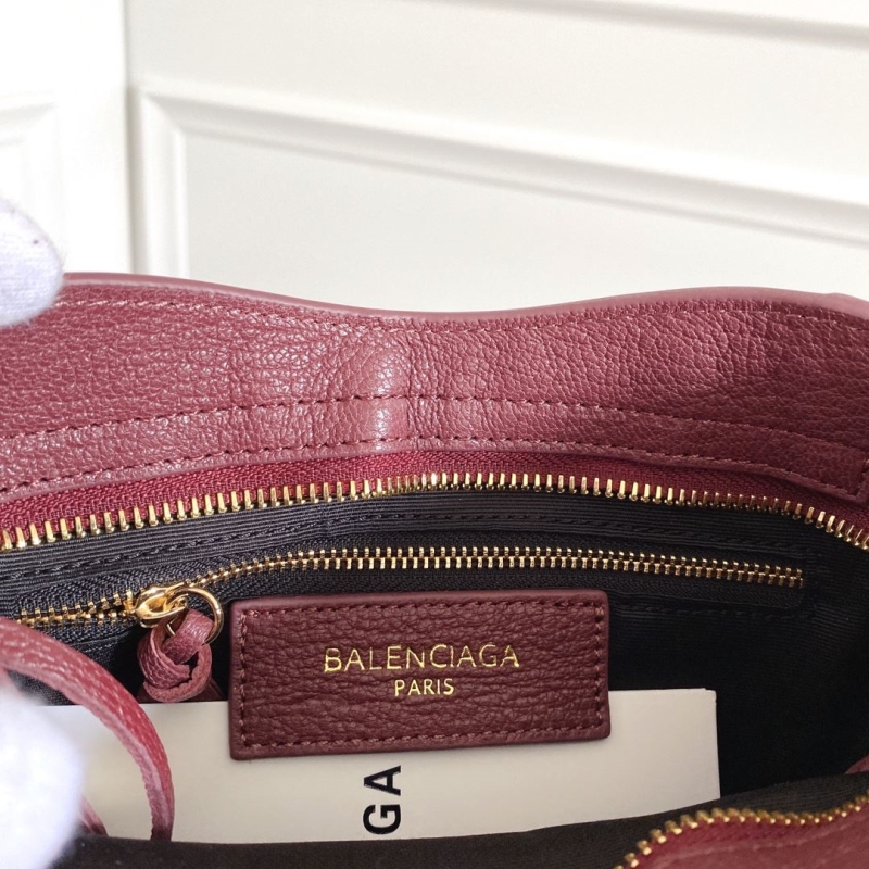 Ba1en*iaga classic city bags